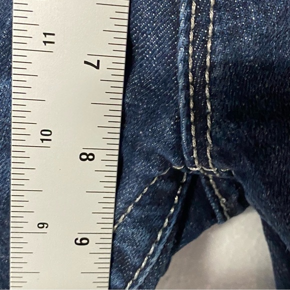 Miss Me Jeans Women 28W Mid Rise Crop Distressed Jeweled Back Pocket ME8316VC - Picture 5 of 13